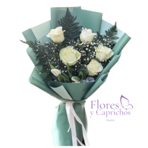 Ramo En Rosas Blancas