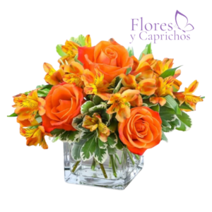 Cubo en Rosas y Astromelias