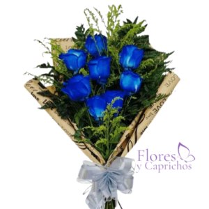 8 Rosas azules en ramo